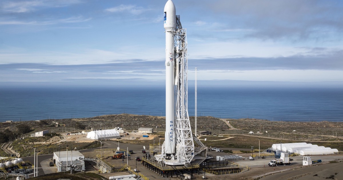 A SpaceX Falcon 9 rocket on the launch pad, illustrating the investable case behind Elon Musk's AI and space predictions